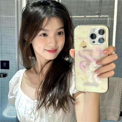 女王的绿色星球海报