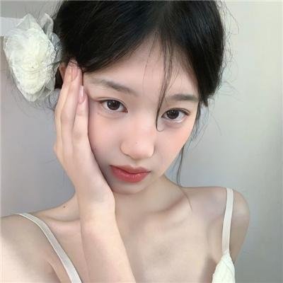 逆转世界的电池少女海报